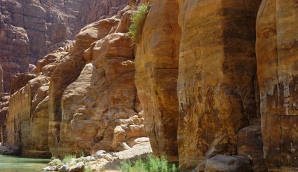 محمية وادي الموجب بالأردن قبلة سياحية مهمة