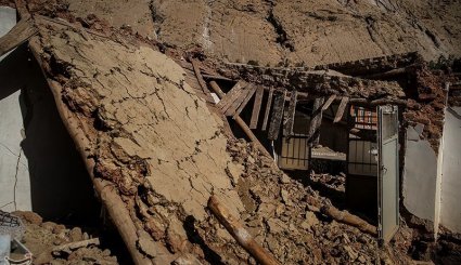 مناطق زلزله زده غرب کشور + تصاویر