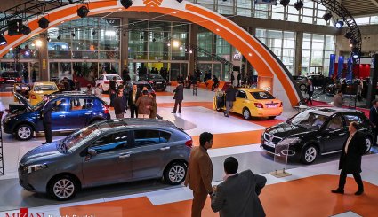 تصاویر/ افتتاح دومین نمایشگاه بین المللی خودرو
