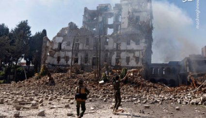 حمله جنگنده‌های سعودی به کاخ عبدالله صالح