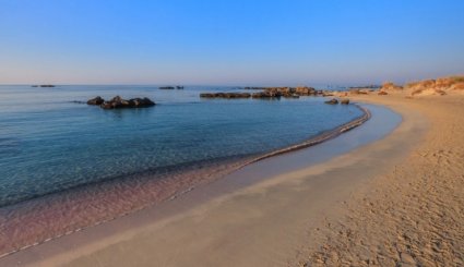 شاطئ إيلافونيسي في كريت