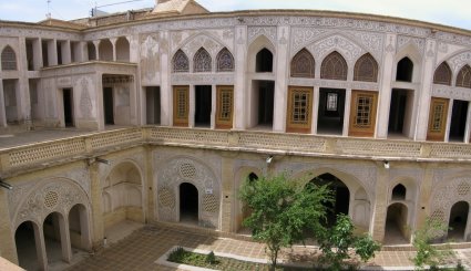 البيوت التاريخية القديمة في مدينة تبريز الايرانية