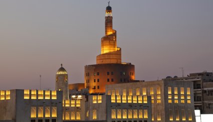 مركز الفنار من المعالم البارزة في الدوحة -قطر