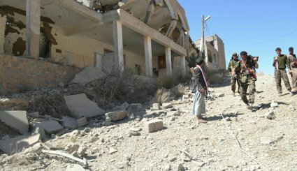 انهدام ساختمان سازمان امنیت مرکزی یمن توسط جنگنده های سعودی + تصاویر
