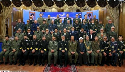  دیدار وابستگان نظامی خارجی مقیم تهران با دریادار خانزادی