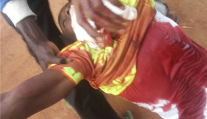 پلیس نیجریه راهپیمایی‌ آرام برای آزادی شیخ زکزاکی را به خاک و خون کشید + تصاویر
