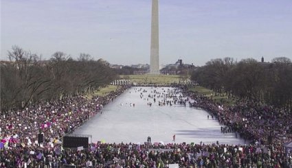 تظاهرات صدها هزار آمریکایی علیه سیاست‌های ترامپ + تصاویر