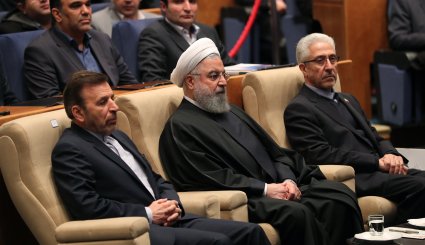 الرئيس الايراني : قادرون على منافسة الدول المتقدمة ( فيديو +صور )