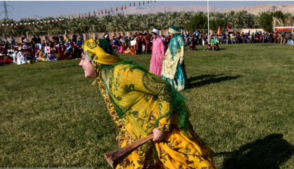 مهرجان الالعاب التراثية في مدينة دالكي بمحافظة بوشهر جنوب ايران