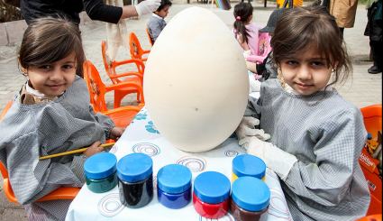 مهرجان تزيين البيض لعيد النيروز في مدينة قزوين 