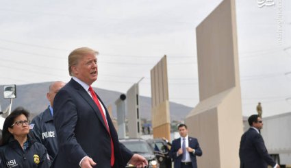 بازدید ترامپ از دیوار بین آمریکا و مکزیک + تصاویر