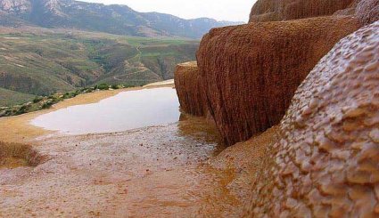 مجموعة ينابيع ماء «باداب سورت» من روائع الطبيعة في محافظة مازندران الايرانية.