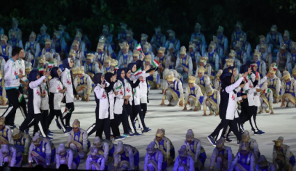 رژه کاروان ایران در مراسم افتتاحیه بازی های آسیایی + عکس و فیلم