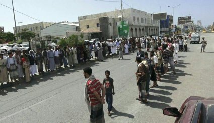 دعوات يمنية لدعم جبهات الساحل الغربي