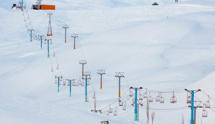 طبيعة محطة التزلج ديزين في شمال ايران