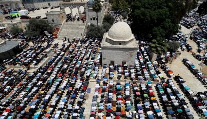 260 هزار فلسطینی در مسجد الاقصی نماز خواندند + تصاویر