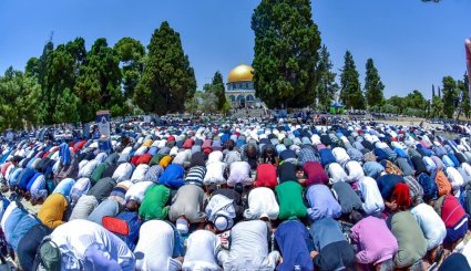 260 هزار فلسطینی در مسجد الاقصی نماز خواندند + تصاویر