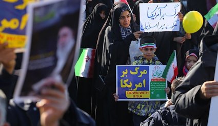 صور.. الشعب الإيراني يُحيي ذكرى 'ملحمة 30 ديسمبر' في أنحاء البلاد