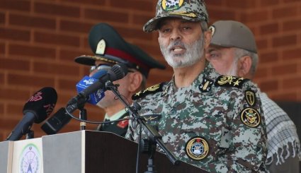 قائد الجيش الايراني: اي تعرض صهيوني سيواجه برد حازم يجعله يندم على فعلته