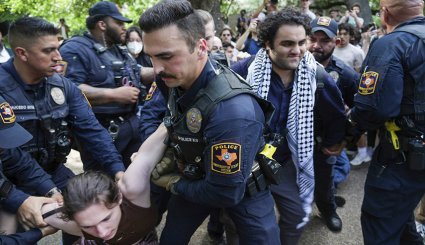 الشرطة الاميركية تقمع انتفاضة الجامعات وتدهس حرية التعبير