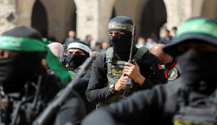 حين يطلب من المظلوم أن يتخلى عن قوته