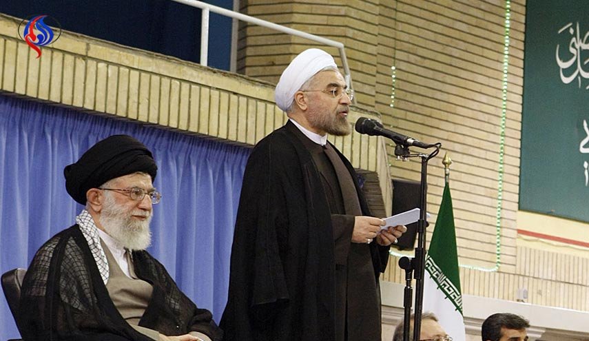 تصویری از حضور احمدی نژآد و رئیسی در مراسم تنفیذ حکم رئیس جمهور