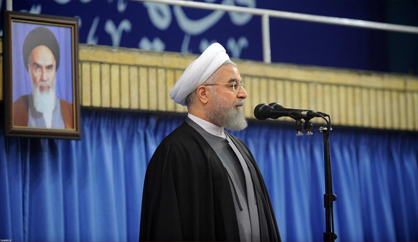روحانی در مراسم تنفیذ از برنامۀ دولت دوازدهم برای «انقلاب اقتصادی» گفت