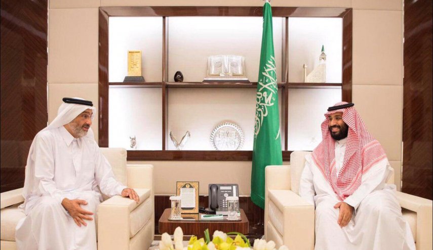 شاه عربستان اجازه ورود حجاج قطری را صادر کرد/ تاکید ریاض بر عمق روابط تاریخی سران سعودی  با خاندان حاکم بر قطر