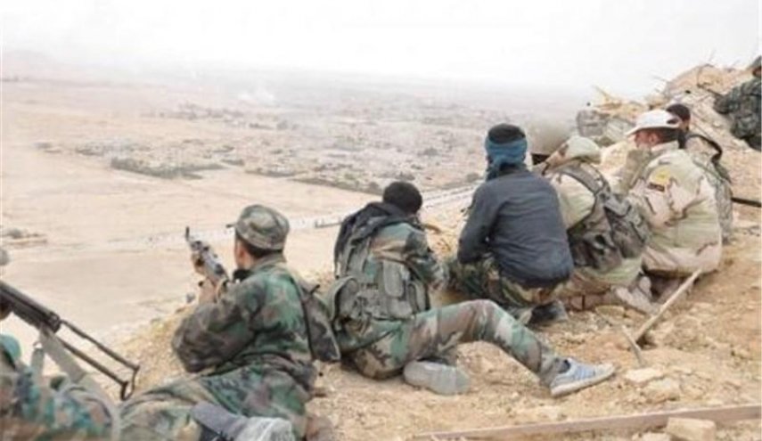 حلقه محاصره داعش در شرق حمص تکمیل می شود