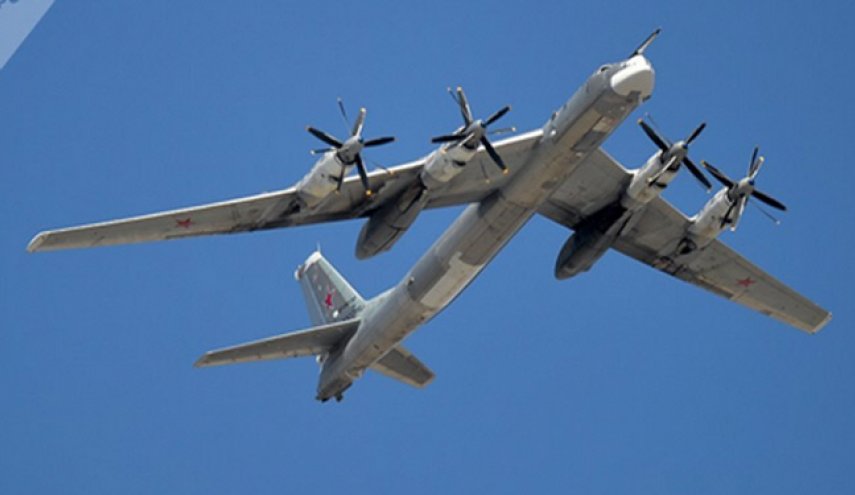پرواز بمب‌افکن‌های هسته‌ای روسیه بر فراز شبه‌جزیره کره

