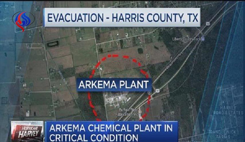 خسارت های «هاروی» در تگزاس ادامه دارد ... دو انفجار در یک کارخانۀ مواد شیمیایی
