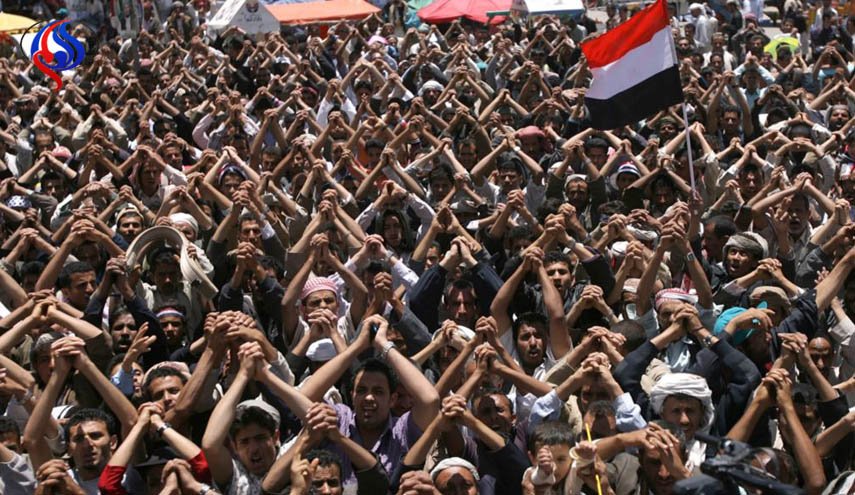 هزاران نفر از مردم یمن برای بزرگداشت 