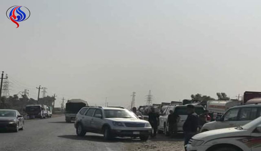 معترضان به همه پرسی کردستان جاده کرکوک ـ بغداد را بستند + عکس