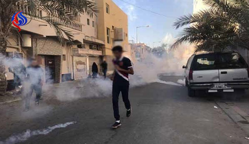 سرکوب تظاهرات کفن پوشان بحرینی در ظهر عاشورا