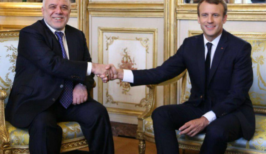 ماکرون: پاریس از «آشتی ملی» در عراق حمایت می‌کند/ العبادی رسما بازپس‌گیری حویجه را اعلام کرد