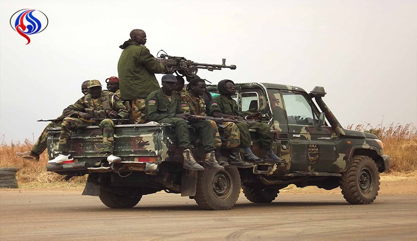 السودان يغلق عشرات المعابر دعما لحملة جمع السلاح

