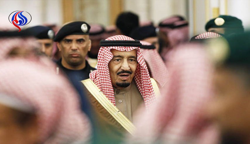 حساب منسوب لأمير سعودي يغرّد خارج سرب العائلة المالكة