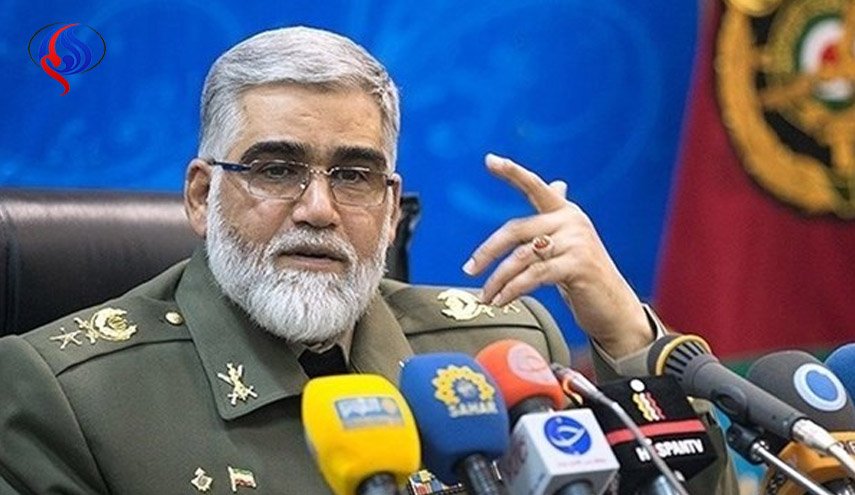 الجيش الايراني يتجه نحو تعزيز العلاقات الدفاعية مع سلطنة عُمان