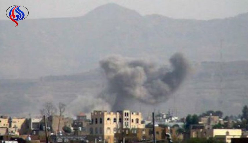 قصف سعودي يستهدف مناطق في مديرية منبه الحدودية بصعدة