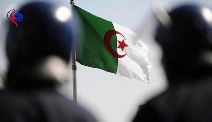 الجزائر: تدمير مخبأ لإعداد القنابل و إيقاف إرهابي