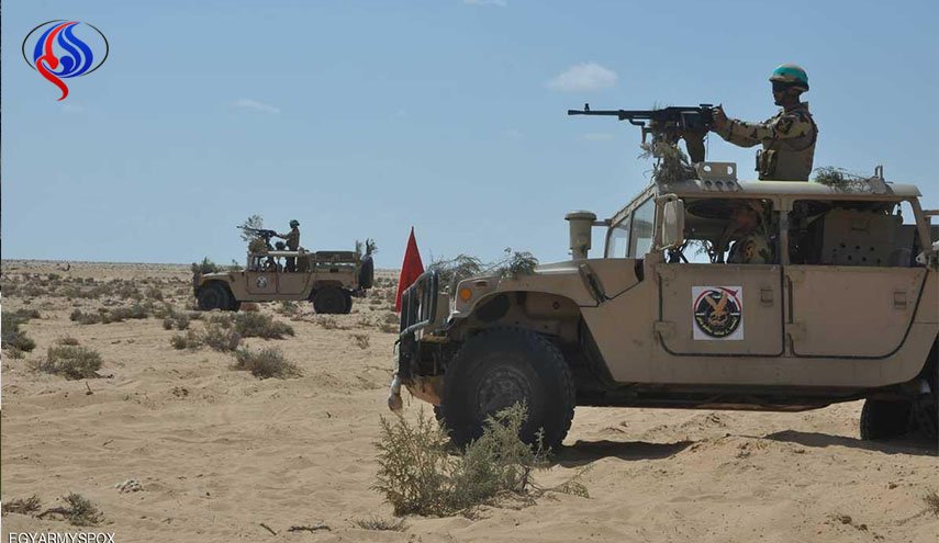 الجيش المصري يحبط هجوما إرهابيا بالعريش

