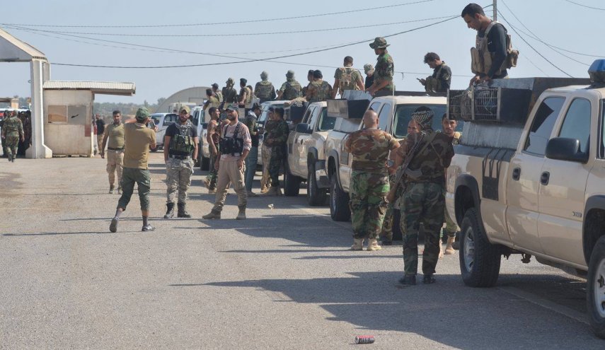 أبطال اللواء الثالث والعشرون في حدود جلولاء والاكراد ينسحبون من مواقعهم فيها 
