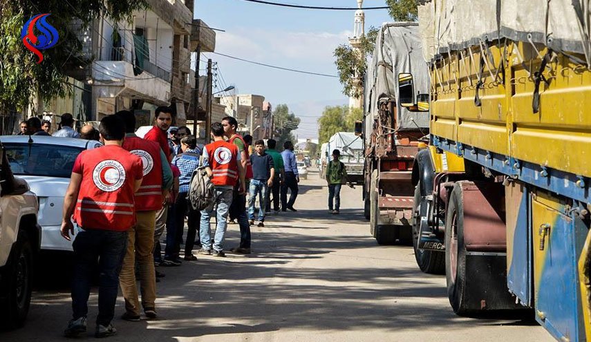 بالصور: قافلة مساعدات انسانية سورية لمدينة كناكر بريف دمشق