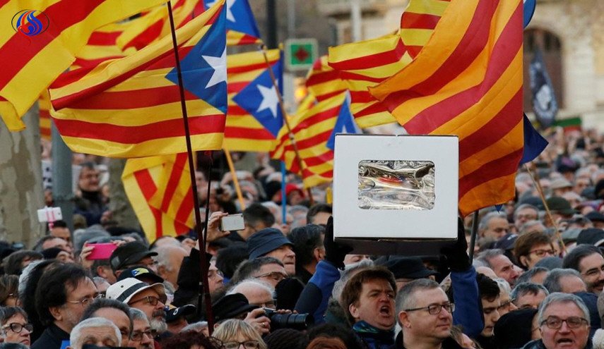 بريطانيا لا تعترف بإعلان استقلال كتالونيا... اليكم التفاصيل!