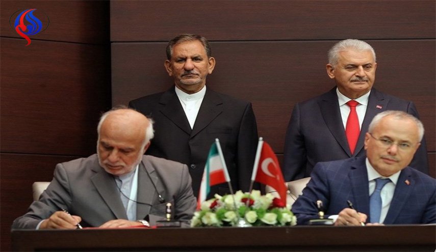 امضای ۲ سند همکاری میان ایران و ترکیه