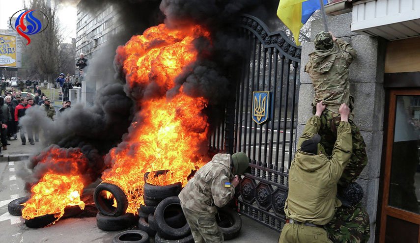 اوكرانيا تعلن استهداف مواقعها 12 مرة.. ونزاع مستمر يسقط 10 آلاف قتيل