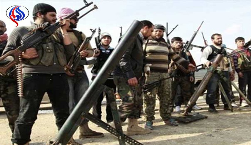 داعش يفخخ اطراف مدينة البوكمال ويرفع سواتر علی مداخلها
