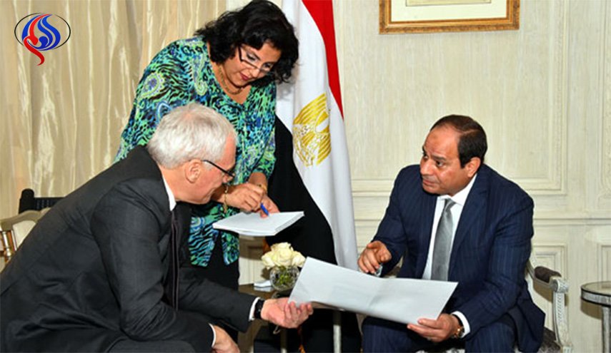 السيسي: مصر ستواجه الإرهاب وضرب وحدتها الوطنية
