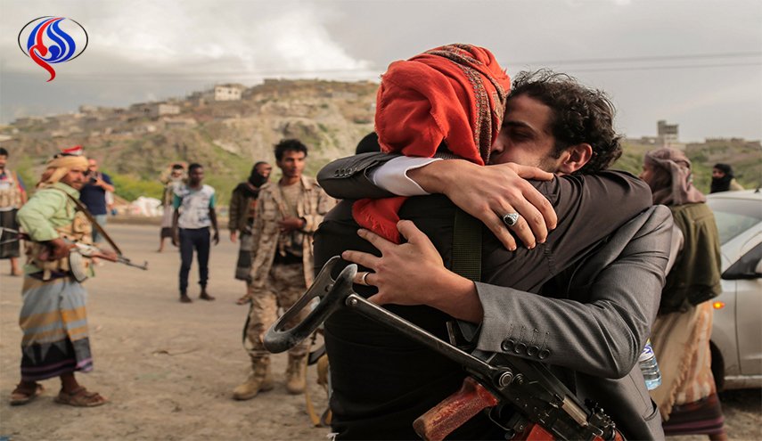 الجيش اليمني يحرر 6 أسرى بعملية تبادل مع المسلحين بمأرب