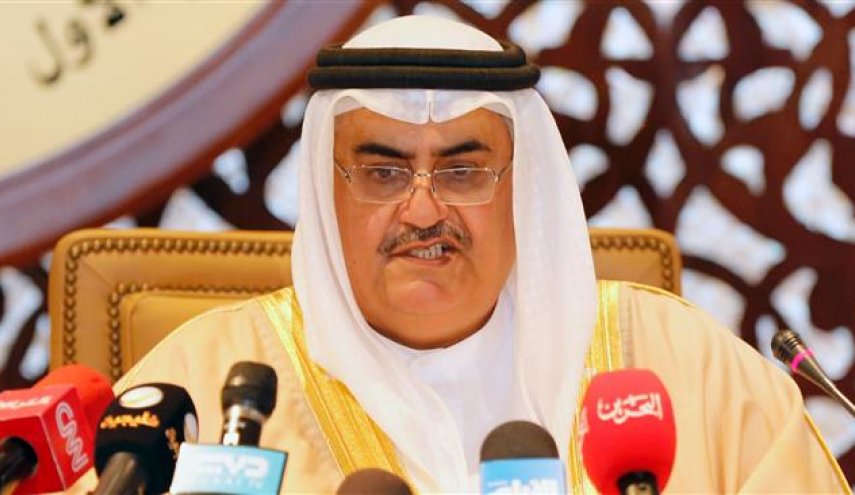 Bahrain foreign minister calls for freezing Qatar out of GCC

